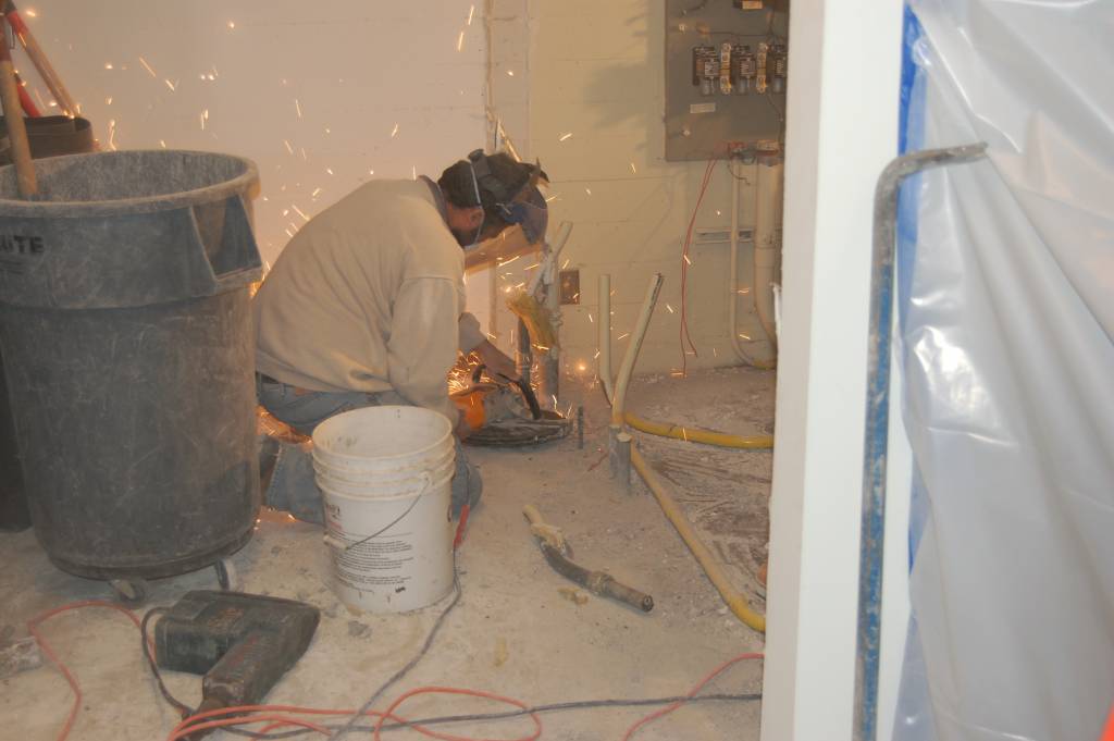 cuttingconduit.jpg - 54772 Bytes