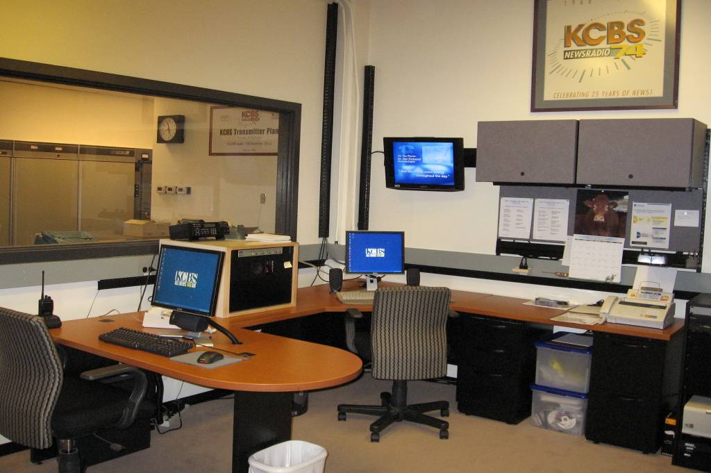 xmtrnewsroom.jpg - 81681 Bytes